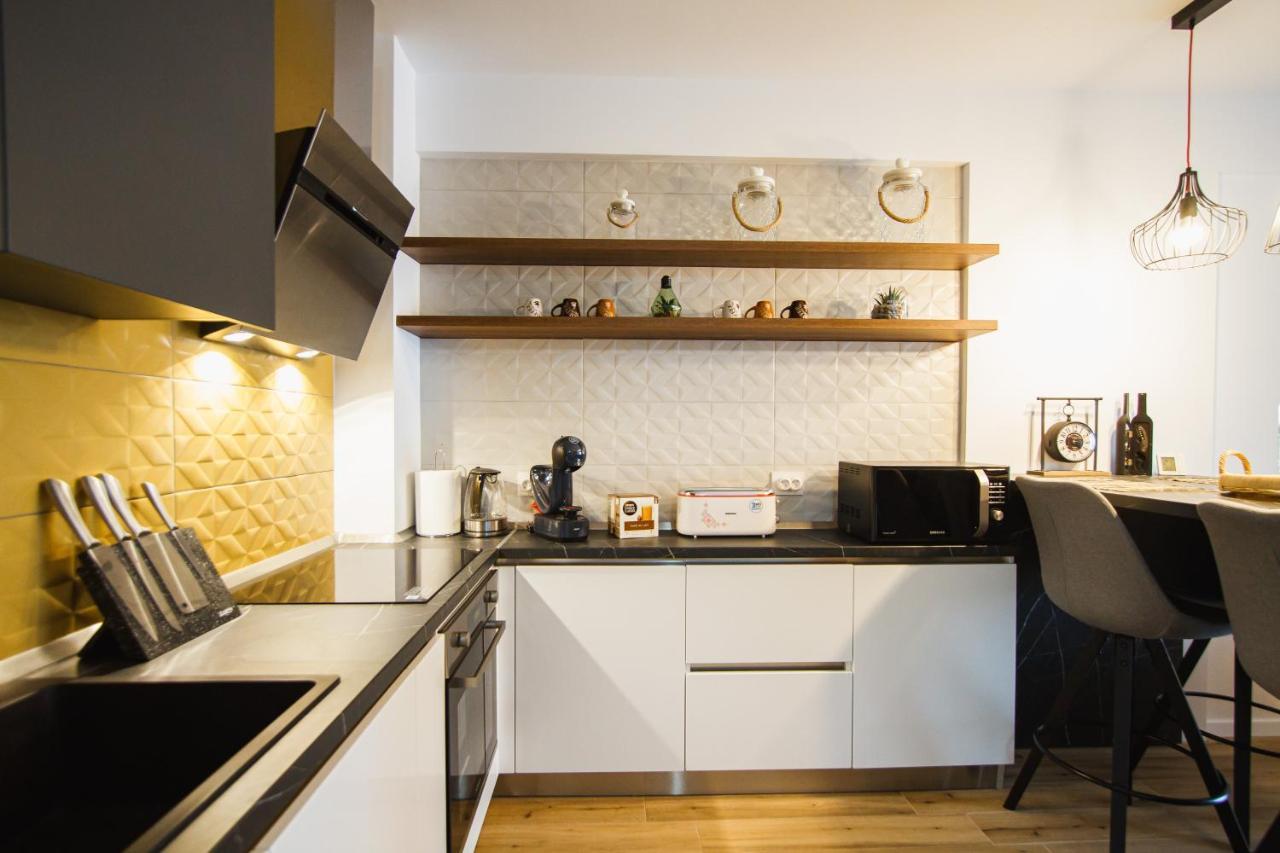 Magnificent Home At Prima Residence Oradea Extérieur photo